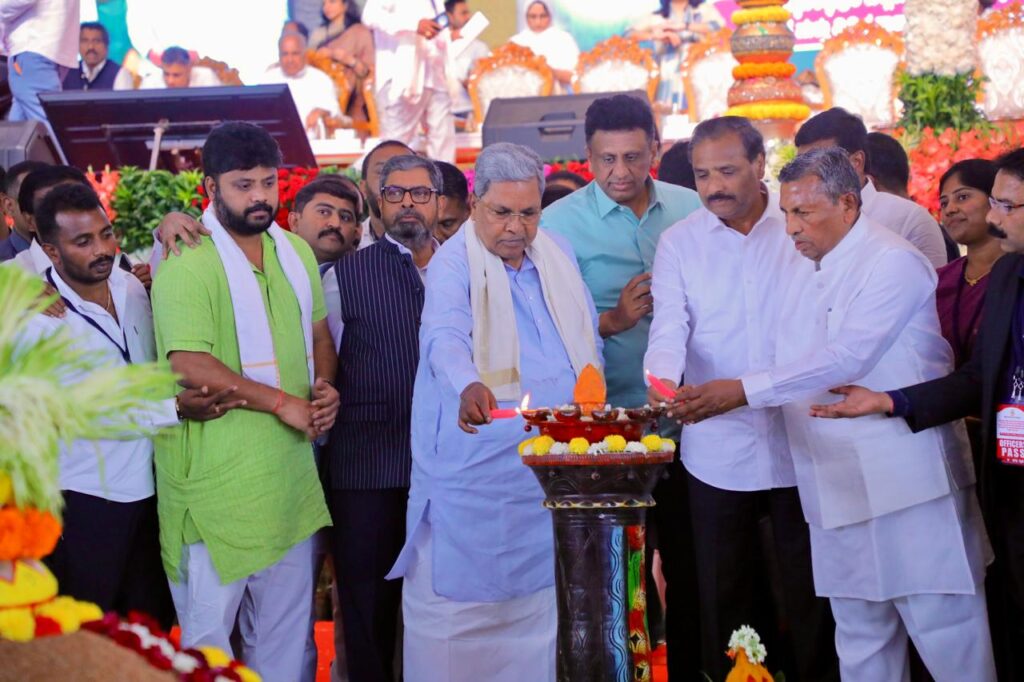ಚಿಕ್ಕಬಳ್ಳಾಪುರಕ್ಕೆ ದೊಡ್ಡ ಪ್ಯಾಕೇಜ್ ಕೊಟ್ಟ ಸಿಎಂ ಸಿದ್ದರಾಮಯ್ಯ