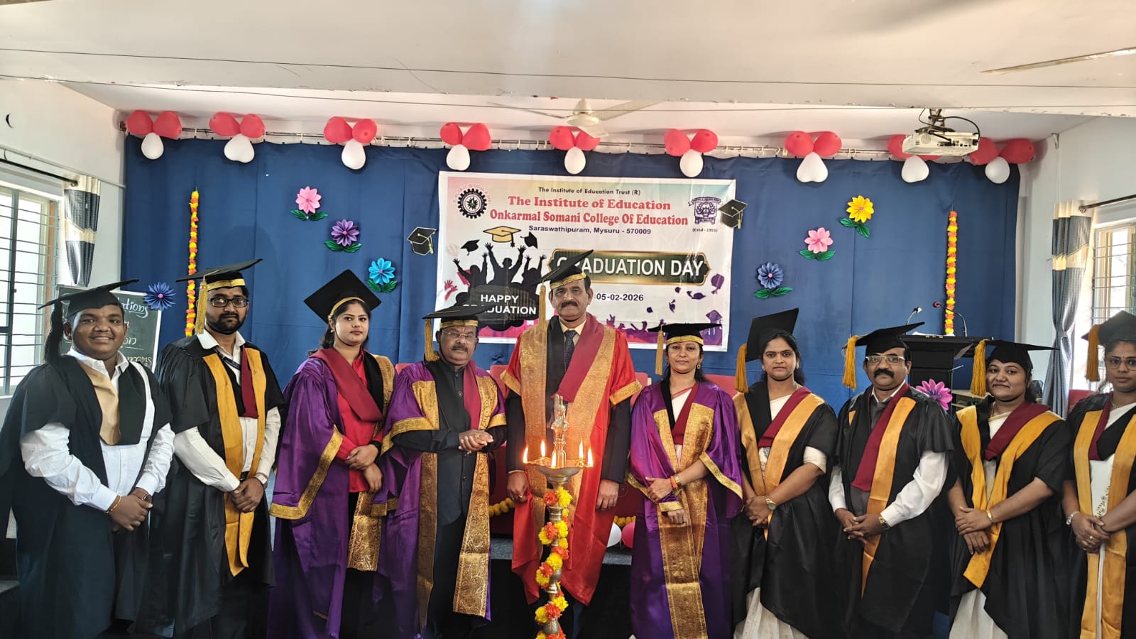 ಶಿಕ್ಷಣದ ಜೊತೆ ಜ್ಞಾನ, ಮೌಲ್ಯ ಜೀವನಕ್ಕೆ ಮುಖ್ಯ.